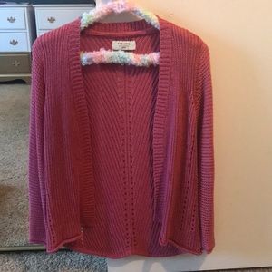 Dusty rose pink buttonless cardigan sweater